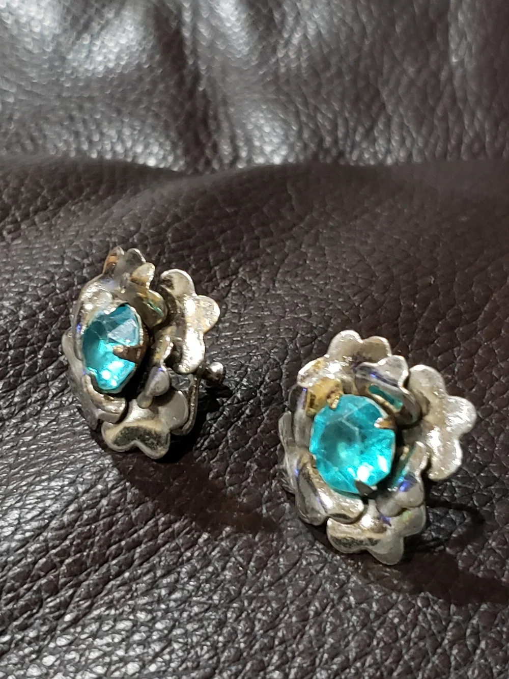 Vintage Floral Screwback Earrings
